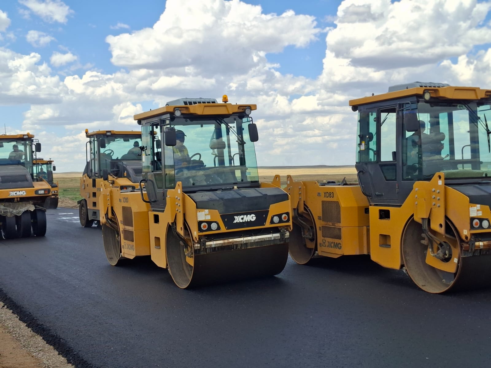 Дорожные катки XCMG XD83